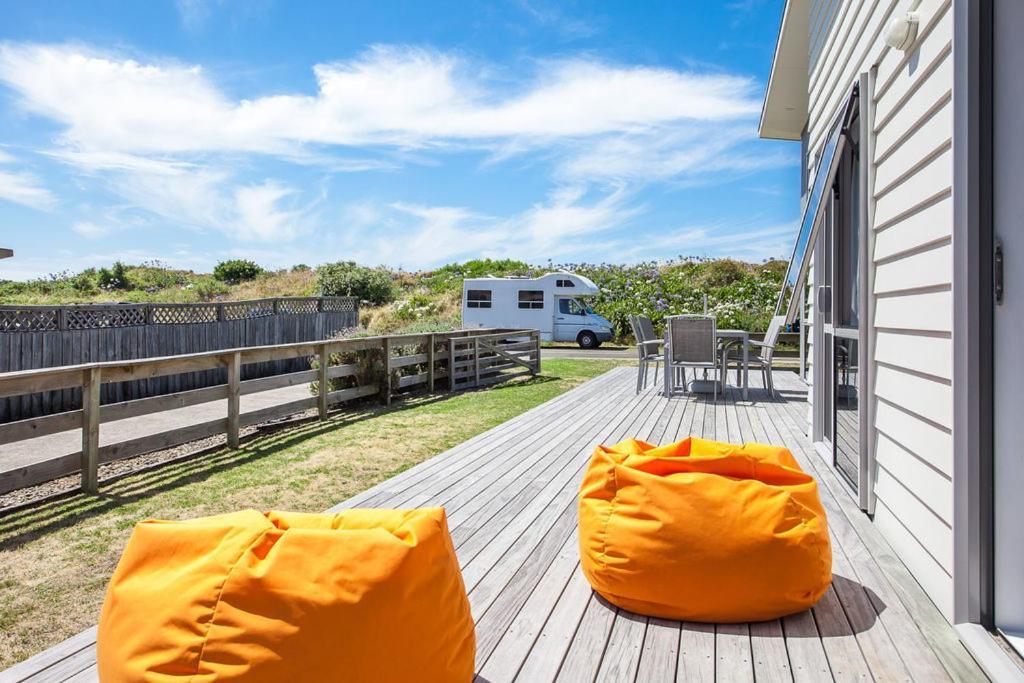 Beach Retreat - Ohope Holiday Home Exterior photo